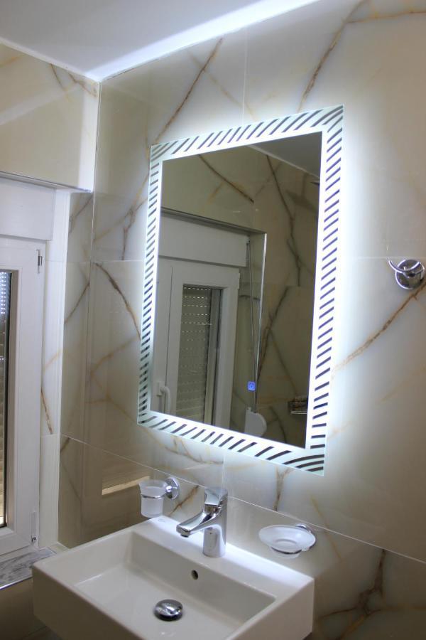 Elite Hotel Саранде Екстериор снимка