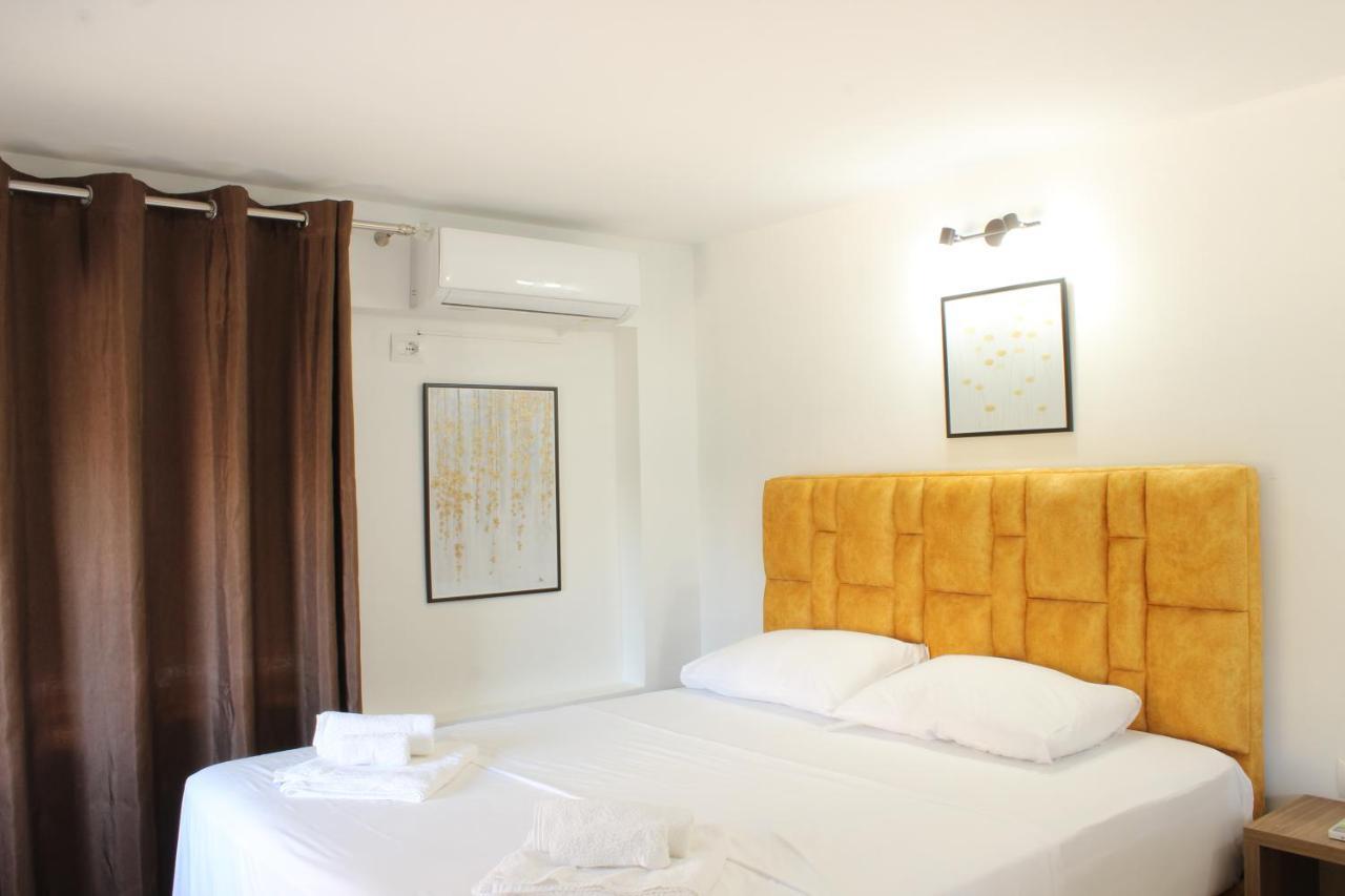 Elite Hotel Саранде Екстериор снимка