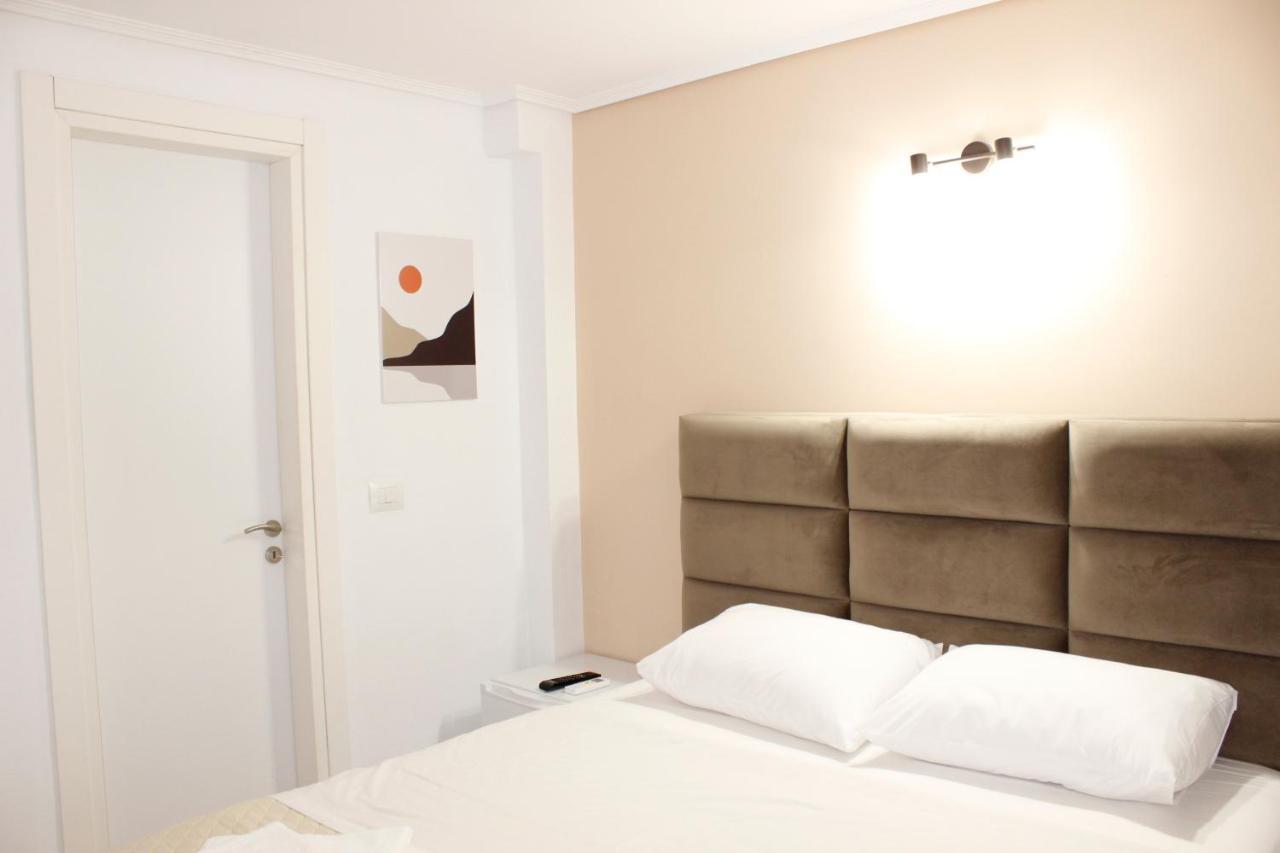 Elite Hotel Саранде Екстериор снимка