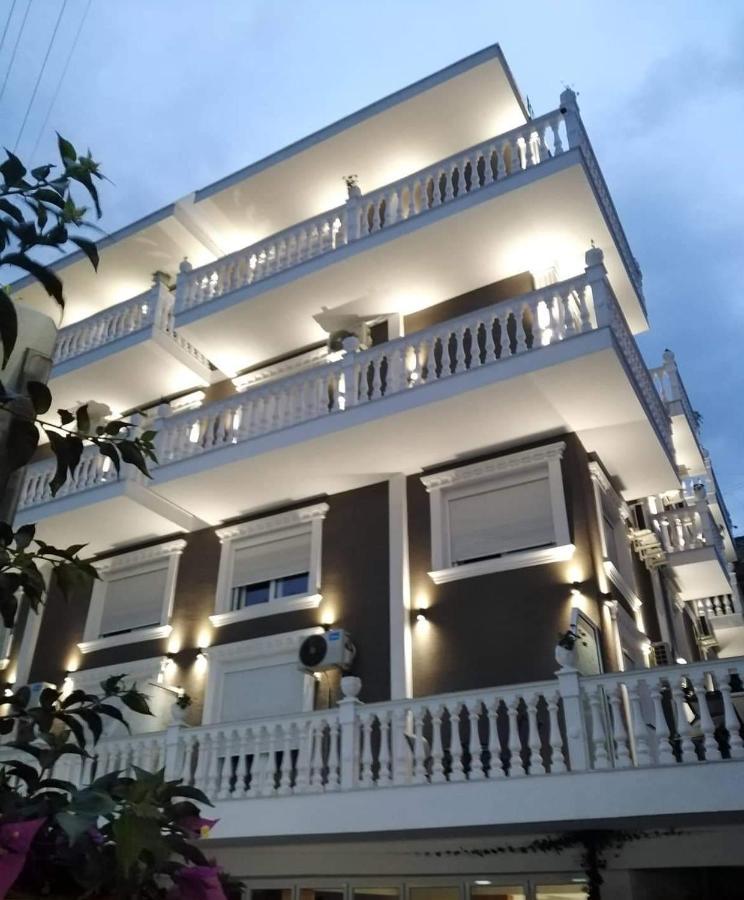 Elite Hotel Саранде Екстериор снимка